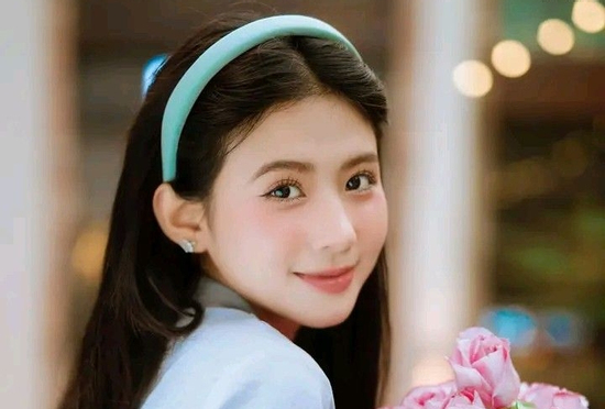 Đúng 7h30 ngày mai, thứ Năm 27/8/2026, 3 con giáp vận trình suôn sẻ quý phú vây quanh, tiền bạc đổ về đầy túi