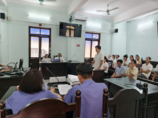Cựu nữ Thẩm phán và cựu Phó Viện trưởng Viện KSND TP Huế nhận hối lộ thế nào?