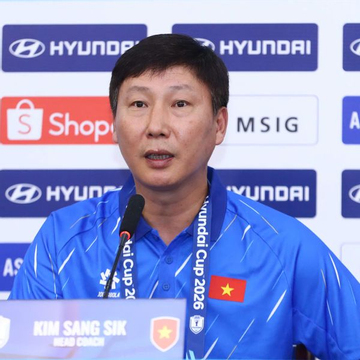 Tuyển Thái Lan sẽ lại phải nếm “đòn đau” từ HLV Kim Sang-sik