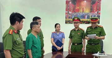Một giám đốc bệnh viện ở Ninh Bình bị khởi tố