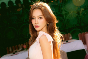 Học phí 50 triệu của lớp make-up Sĩ Thanh gây bàn tán