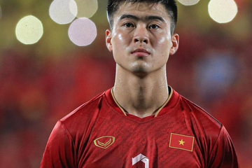 Duy Mạnh dính chấn thương gì?