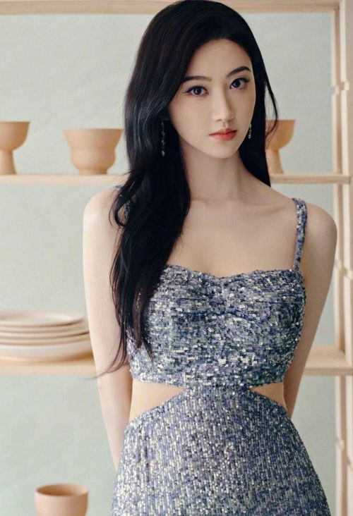 Bạn gái cũ bất ngờ lên tiếng giữa ồn ào của Tôn Vũ Thần, hé lộ một góc khác về chuyện tình của vị đại gia 8,5 tỷ USD插图1 Bạn gái cũ bất ngờ lên tiếng giữa ồn ào của Tôn Vũ Thần, hé lộ một góc khác về chuyện tình của vị đại gia 8,5 tỷ USD插图1