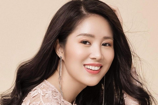 Lê Phương và hành trình từ những ngày muốn bỏ nghề đến màn trở lại khiến khán giả bất ngờ