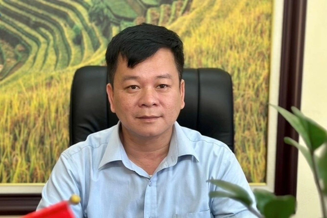ông hùng.jpg
