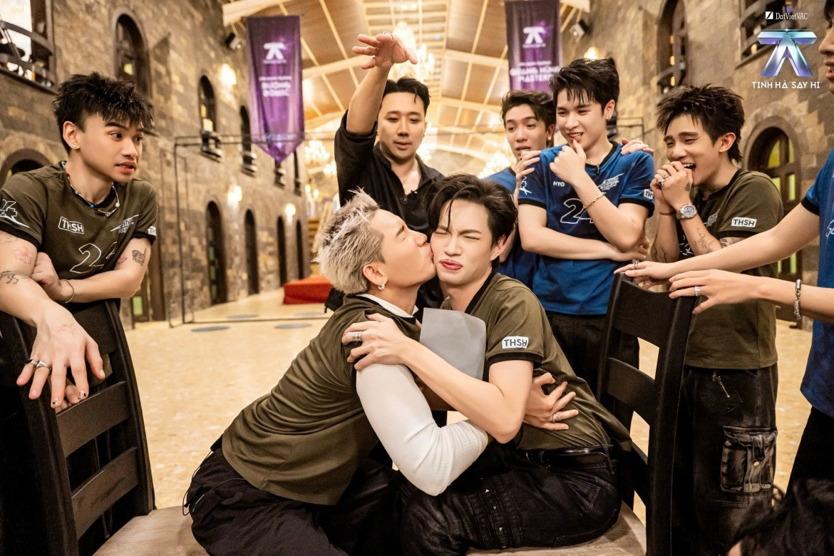 tinh ha say hi 3_1.jpg