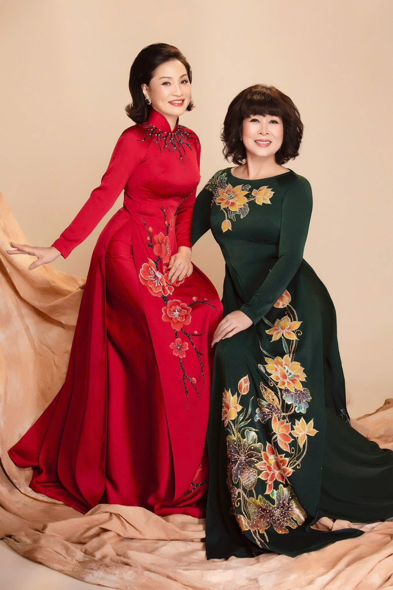 Gallery - Cặp diễn viên là bạn thân 40 năm: Người là NSND, người ly hôn khi đã U60 - image 3
