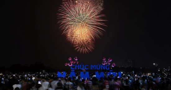 Năm 2027 có thể nghỉ Tết 10 ngày, Quốc khánh 4 ngày?