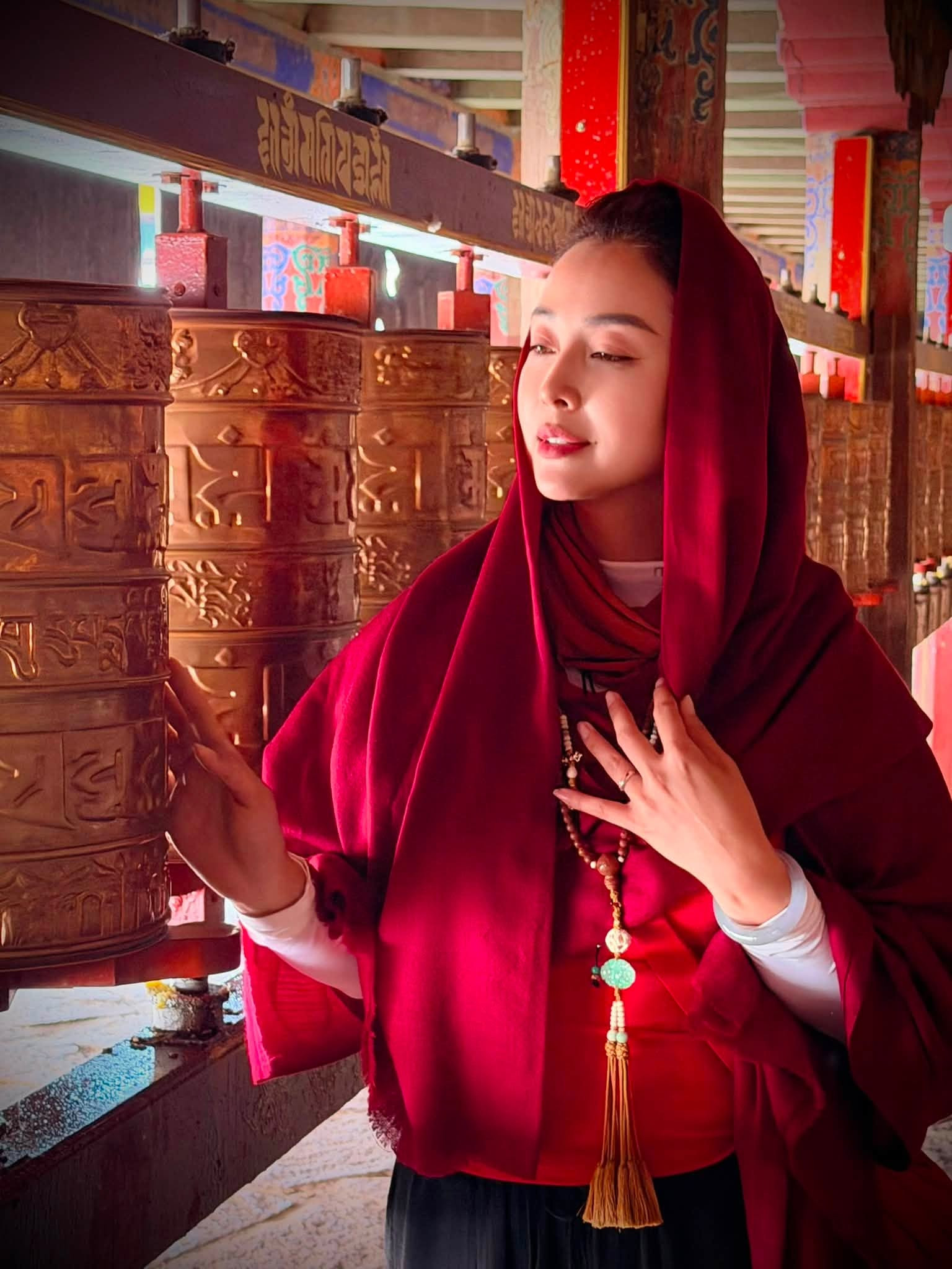 Cuộc sống viên mãn của Hoa hậu Jennifer Phạm ở tuổi 41- Ảnh 1.