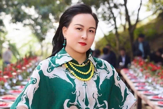 Sự thật doanh nhân Phượng Chanel tuyên bố chỉ tìm người yêu thế hệ 7X