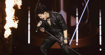 Đinh Mạnh Ninh ‘đốt cháy’ sân khấu với rock tại ATVNCG 2026