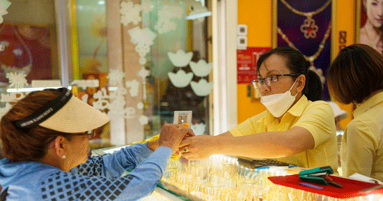 Giá vàng hôm nay 10/9/2026: Duy trì đà tăng mạnh sau cú sụt