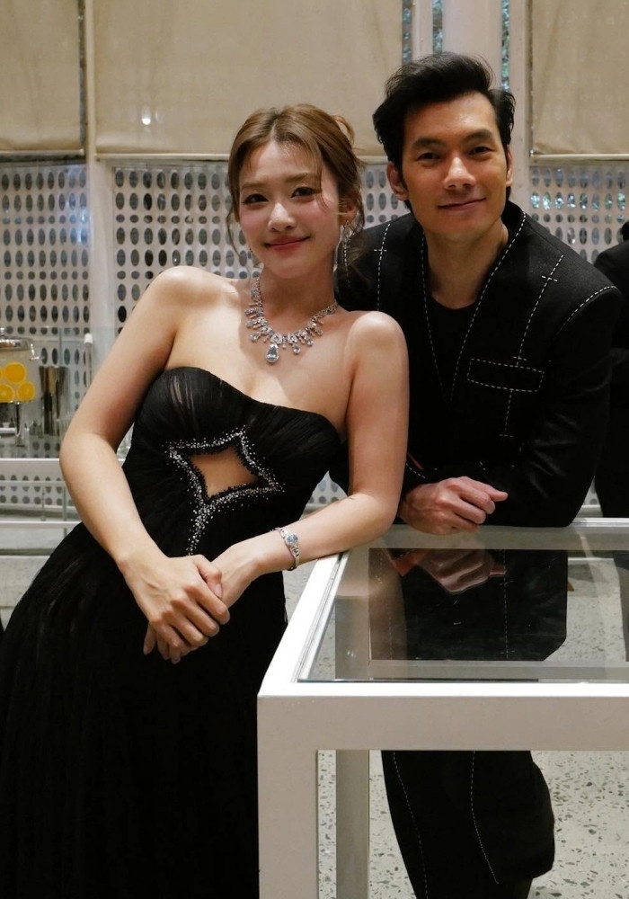 https://static-images.vnncdn.net/vps_images_publish/000001/000003/2026/9/11/batch-kha-ngan-nhan-phuc-vinh-5-1788200166-2968.jpg