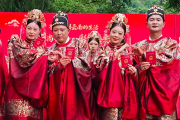 Quá mệt mỏi vì cỗ bàn, dân làng đặt hạn mức tiền mừng tối đa 370 nghìn đồng