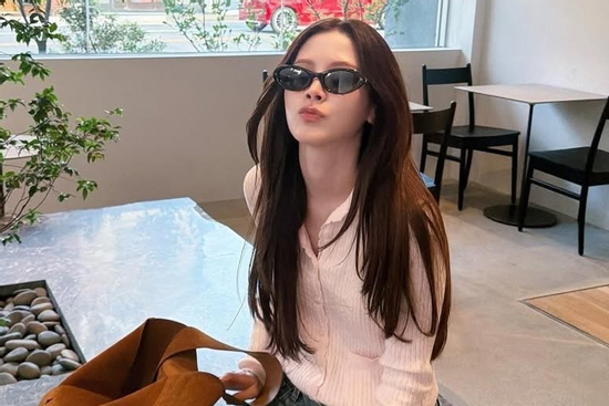 Baifern Pimchanok có 4 công thức mặc đẹp đáng học: Không cần cầu kỳ vẫn nổi bật