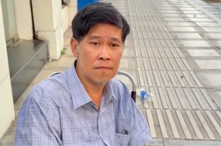Phước Sang trải qua nhiều thăng trầm trong cuộc sống.