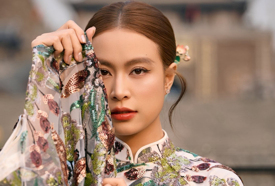Hoàng Thùy Linh sau 2 thập kỷ: Cát-xê top đầu Vbiz nhưng trắng tay nếu mẹ giận