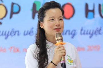 MC Minh Trang nuôi 4 con sau ly hôn