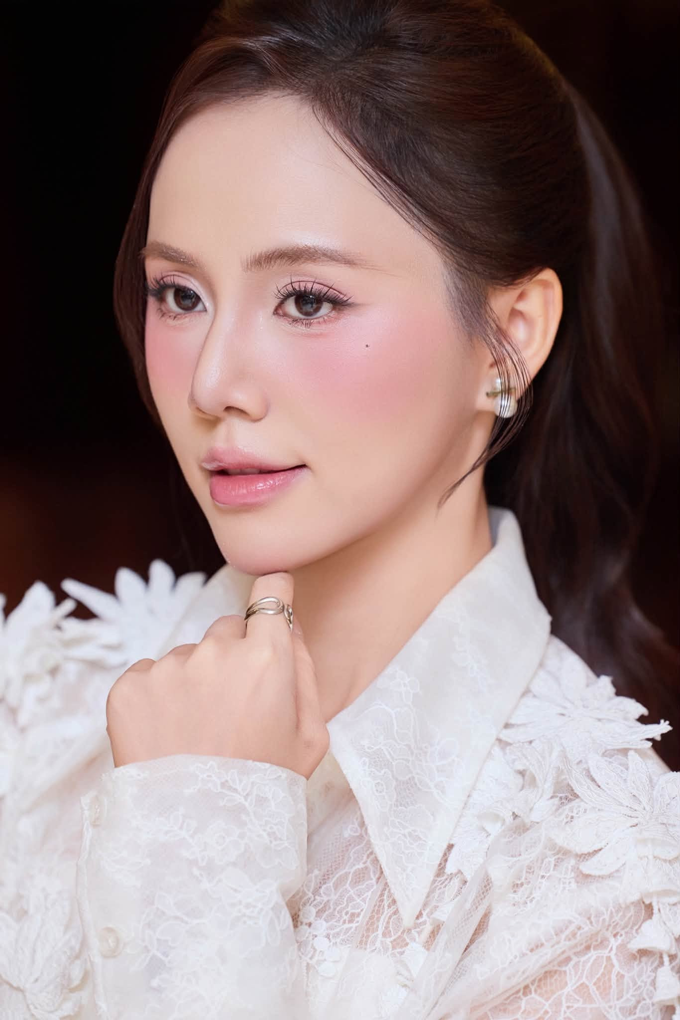 Nghệ sĩ Minh Thu nói về 3 cái tát của Vân Dung và diễn xuất của bạn trai Tô Dũng插图2 759433756_28057978400556418_2742344788408136599_n.jpg