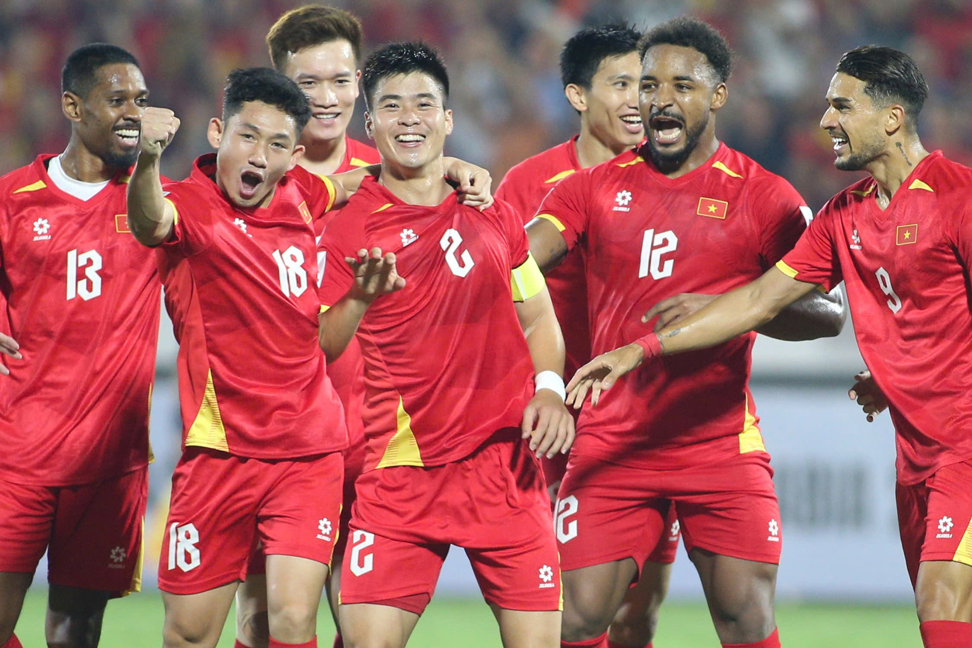 Viet Nam Malaysia.jpg