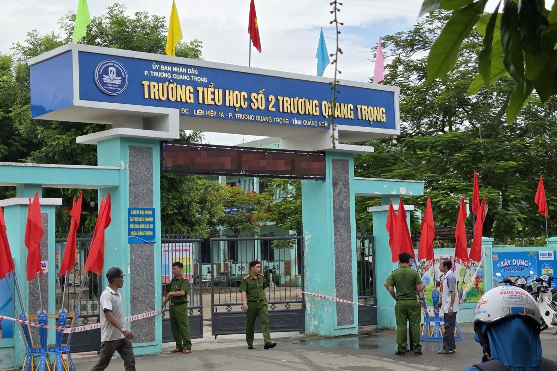 Cháy tại trường tiểu học, phát hiện một hiệu phó tử vong插图 1788329461508_3603321913937400561_g4003150975286089854_7be28c3ac273bc1fd2cfff40dc775c67.jpg