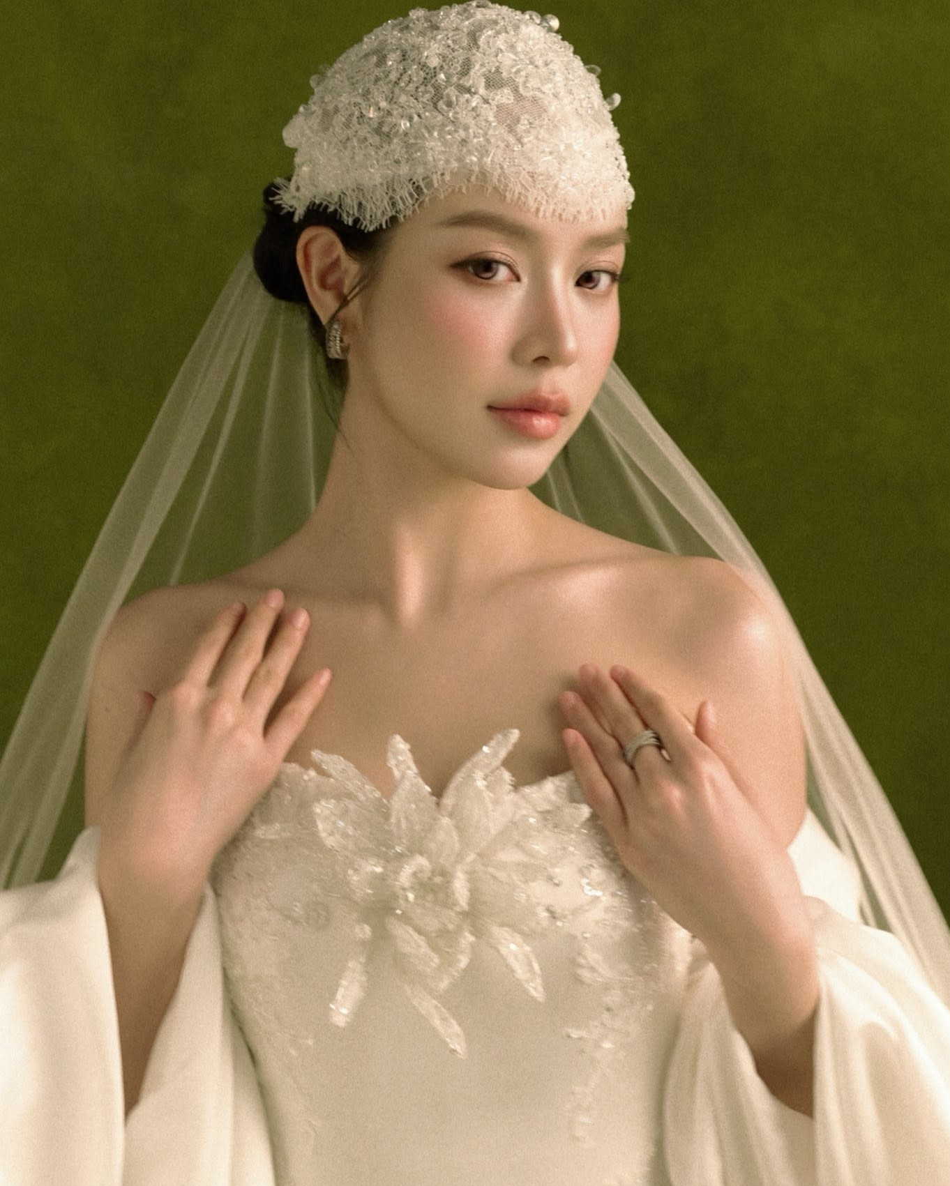 Gallery - Chi Pu, Kim Tuyến, Kỳ Duyên lọt đề cử nhan sắc thế giới: Ai đẹp nhất?