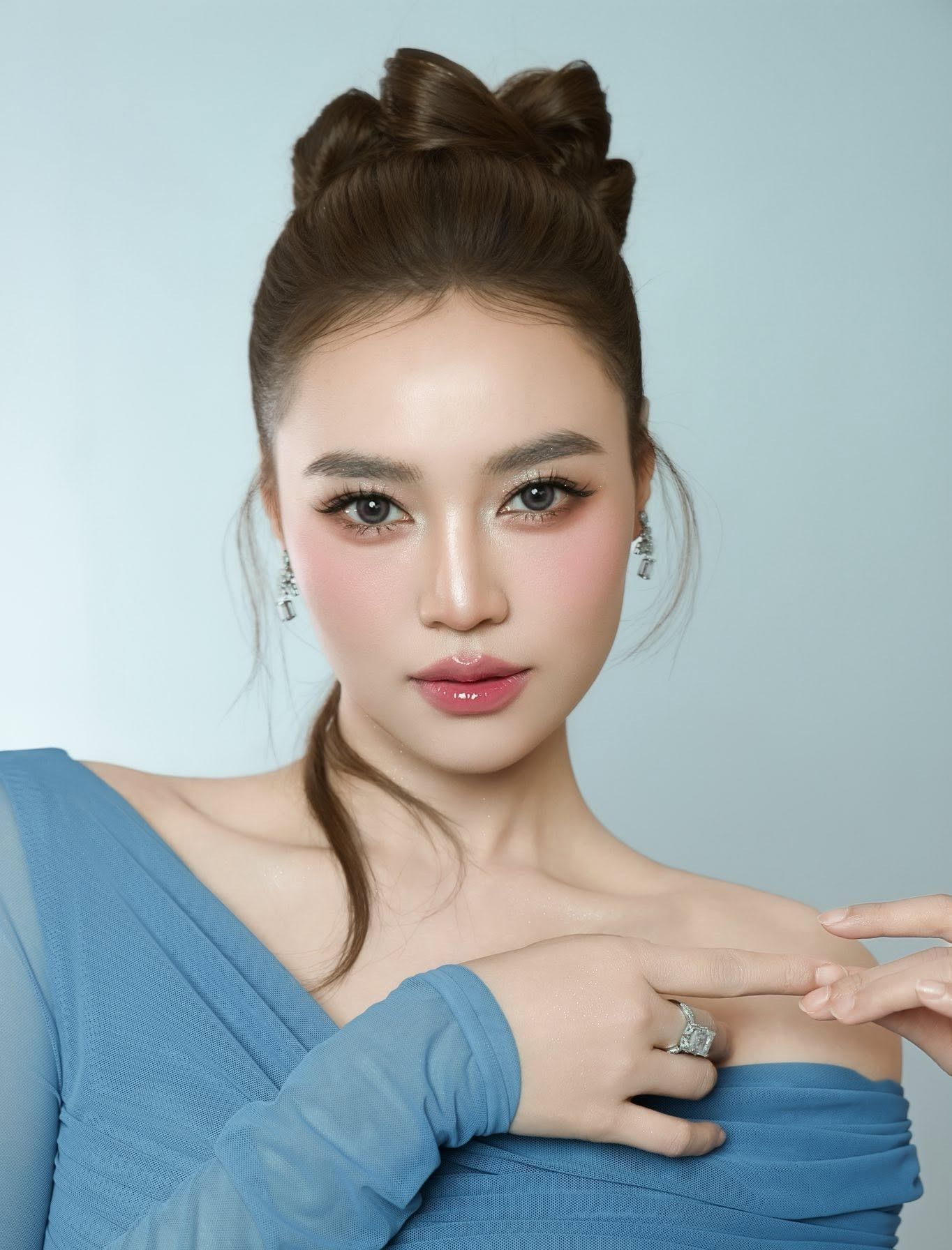 https://static-images.vnncdn.net/vps_images_publish/000001/000003/2026/8/28/chi-pu-kim-tuyen-ky-duyen-lot-de-cu-nhan-sac-the-gioi-ai-dep-nhat-2392.jpeg