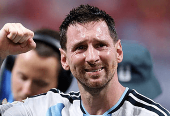 Chiếc áo số 10 'nặng nhất mọi thời đại' của Messi và Maradona đã tìm được người thừa kế