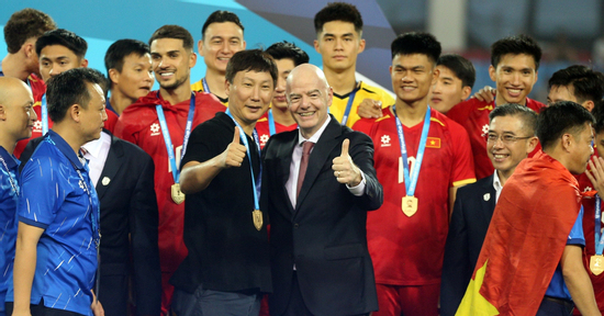 Tuyển Việt Nam: HLV Kim Sang Sik đặt mục tiêu gì ở FIFA ASEAN Cup?