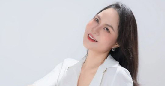 Nghệ sĩ nhân dân là 'nữ hoàng nhạc phim', từng đóng chính phim truyền hình, tuổi 51 vẫn đẹp bất chấp thời gian