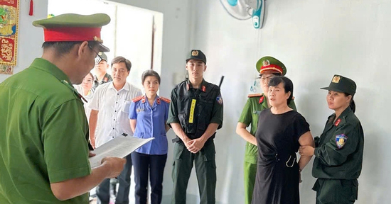 Công an TP Cần Thơ bắt giam chủ tài khoản Facebook 'Nguyễn Thị Châu'