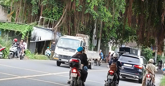 Một gia đình ở TPHCM bị tấn công, 2 người tử vong