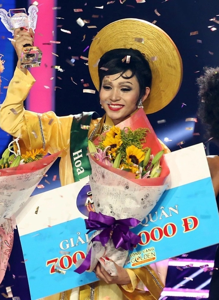 Jun Phạm đăng quang “Gương mặt thân quen 2017”.