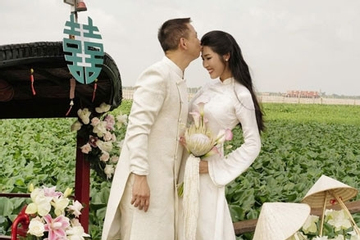 Chú rể 51 tuổi từ Pháp về Việt Nam cưới vợ, đem thuyền hoa đi rước dâu