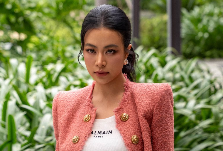 Hoàng Thùy Linh tuổi 38 ngày càng trẻ trung, xuống phố với outfit gần 1,2 tỷ, riêng một món đã giá 1 tỷ