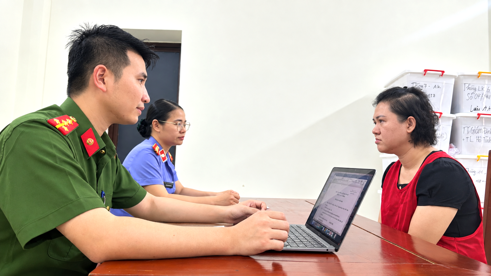 Triệt phá đường dây 