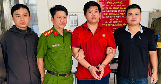 Bắt kẻ trốn truy nã 2 năm sau vụ đánh phụ nữ vì va chạm giao thông