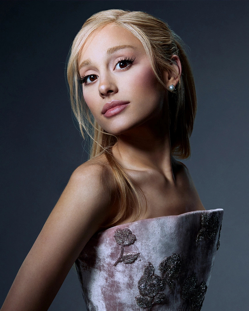 ariana grande 1 7004 1710212312