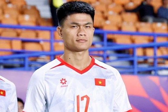 Đội tuyển Việt Nam bất ngờ phải chia tay 1 tiền đạo sau trận thua Thái Lan