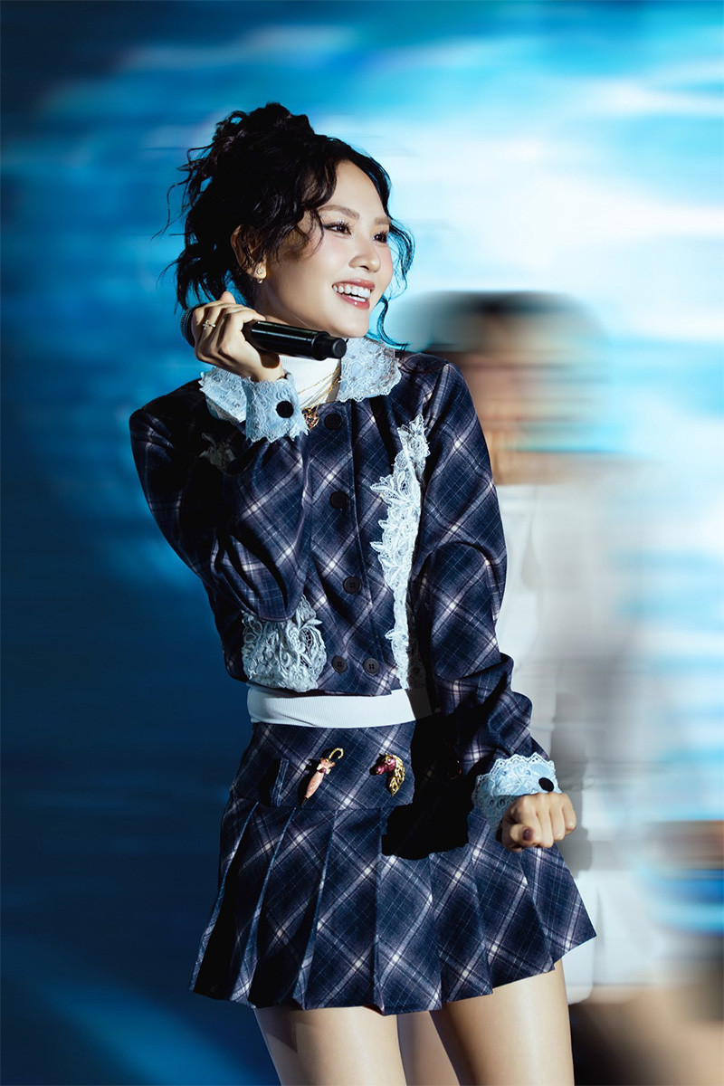 https://static-images.vnncdn.net/vps_images_publish/000001/000003/2026/9/5/mai-phuong-01-239.jpg