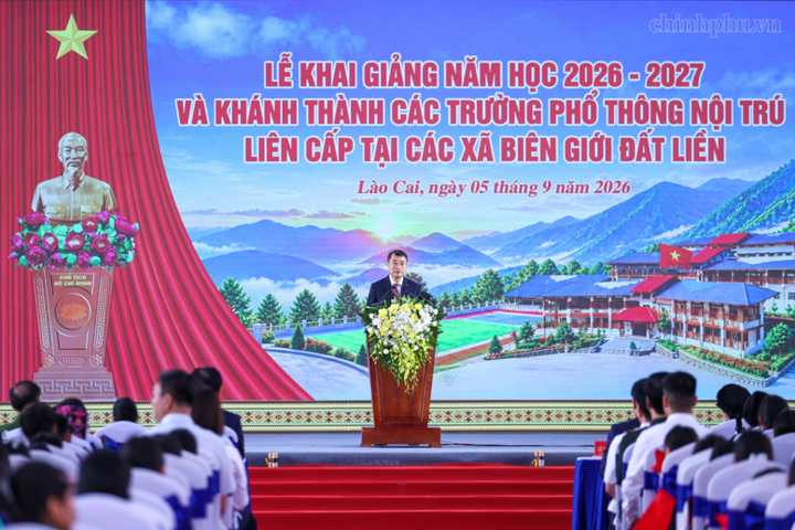 Thủ tướng nhấn mạnh giáo dục phải đi trước một bước, thực sự trở thành nền tảng, động lực then chốt. (Ảnh: chinhphu.vn/Nhật Bắc)