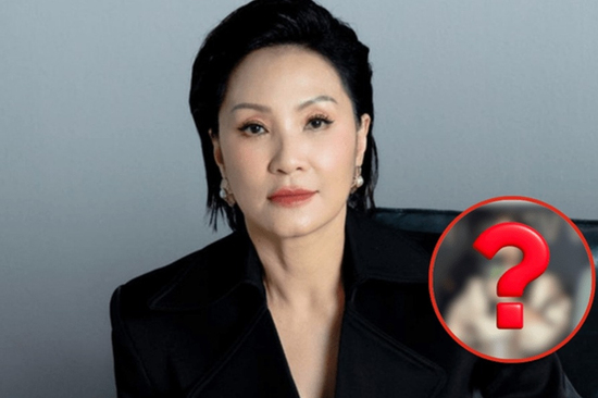 Đây không thể là Hồng Đào được, nhìn mãi nhận chẳng ra