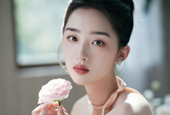 Thần Tài 'nâng khăn sửa túi' sau ngày 8/9/2026, 3 con giáp trúng số độc đắc bất ngờ, tích góp được gia tài bạc tỷ, phủ phê tiêu xài